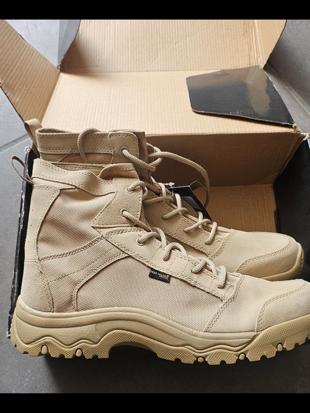 FREE SOLDIER AC0030 Men’s 6" Tactical Boots - Sand / Tan - Size 10.5 Tan